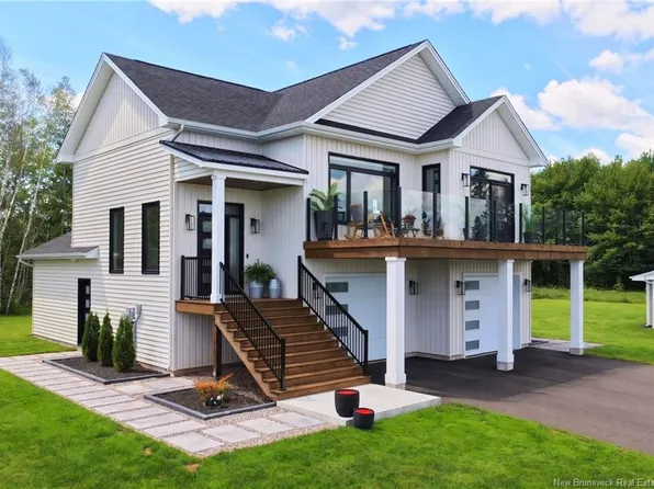 367 Cornwall Rd, Shediac, NB E4P 1N9