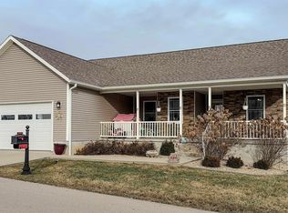 280 Knotting Hill Dr, Springville, IN 47462