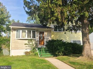 33 Briarcliff Dr, New Castle, DE 19720