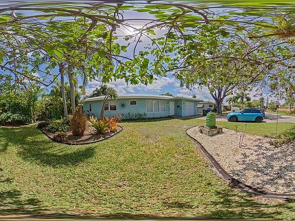 5th image of 1712 NE 28th Drive