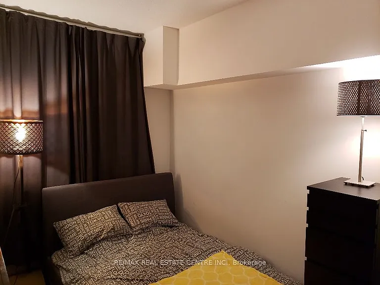 223 Webb Dr #1803 — Photo 17