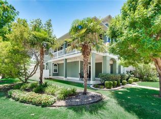 1124 Grey Fox Dr, Aubrey, TX 76227