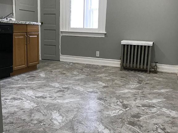 4th image of 20 Orange Pl Floor 1