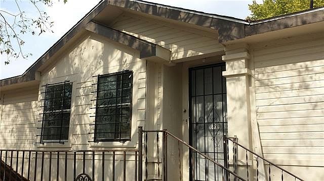 2nd image of 4221 Carpenter Ave