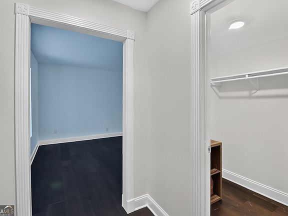 3rd image of 1261 Lavista Rd NE #F2