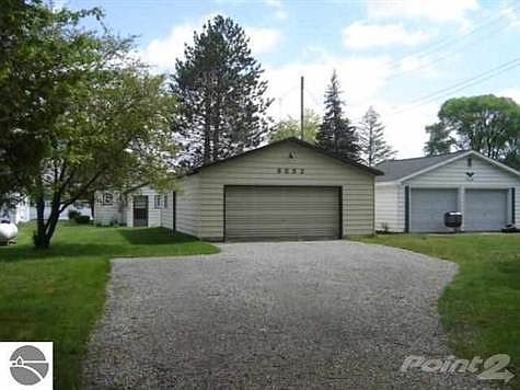 2nd image of 8552 Martha Dr