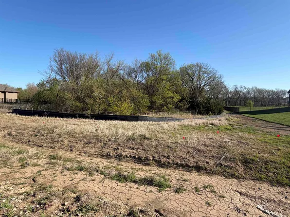 2912 E Kay St, Derby, KS 67037