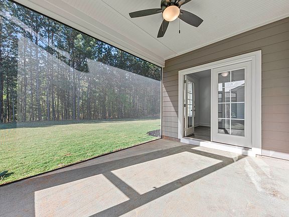 5th image of 1111 Silverton Dr