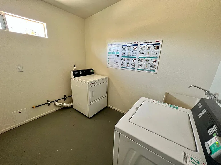 73433 Sun Valley Dr — Photo 18