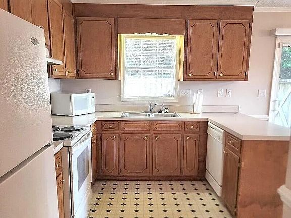5th image of 1035 Spring Forest Rd APT D10