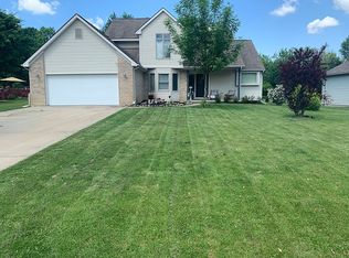 12100 Clover Knoll Rd, Fenton, MI 48430