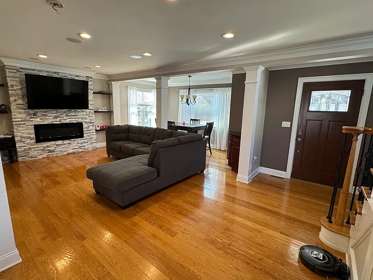24 Jones St — Photo 10