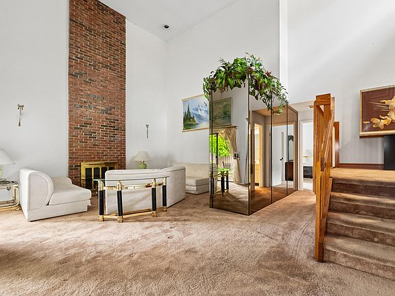 4th image of 15615 SW 54th Street