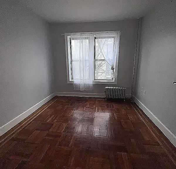 1039 Ocean Ave #12 — Photo 3