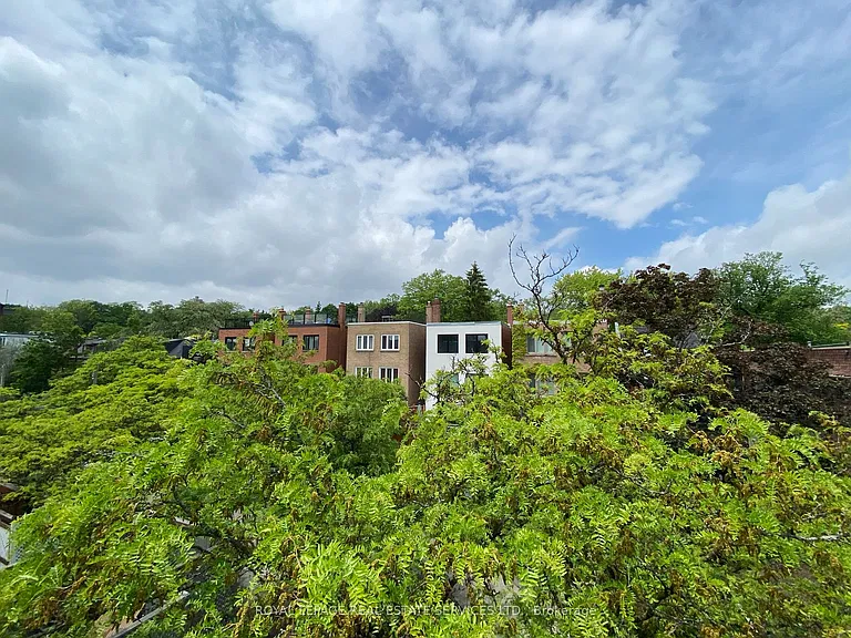 66 Alcorn Ave — Photo 1