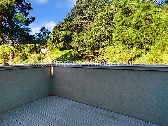 2nd image of 525 Canyon Oaks Dr APT F