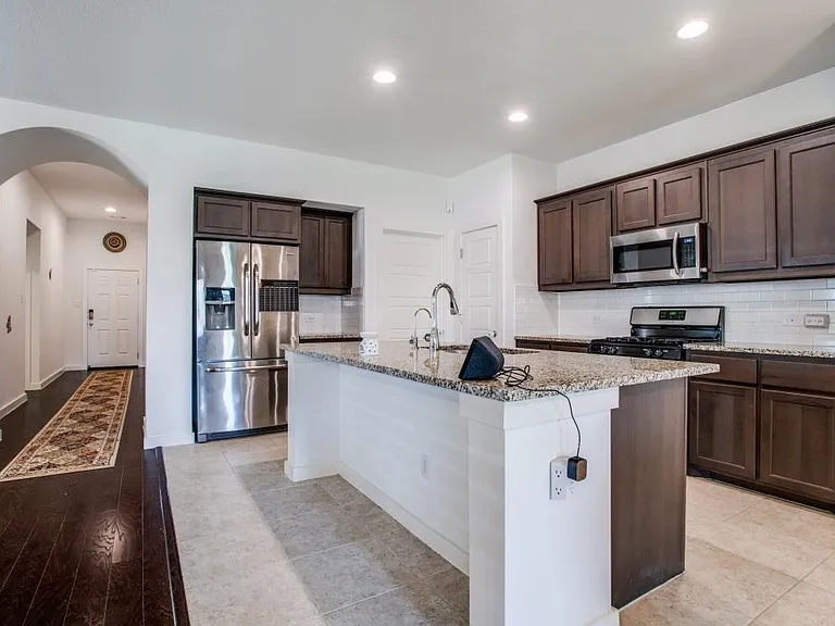 1905 Ranch Trail Rd — Photo 5