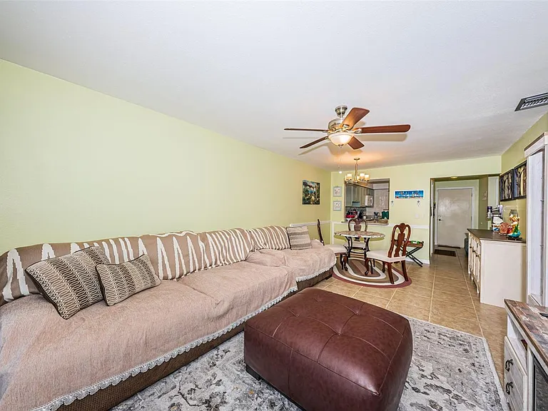 2117 Lakewood Club Dr S #K — Photo 7