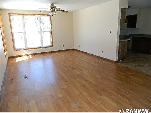 3rd image of 4922 N Tower Road