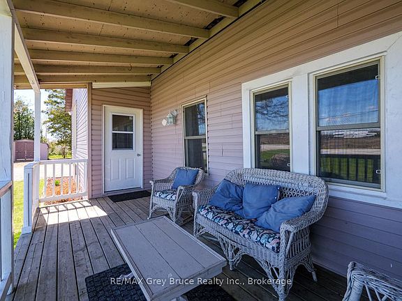 3rd image of 206 Lindsay St #30