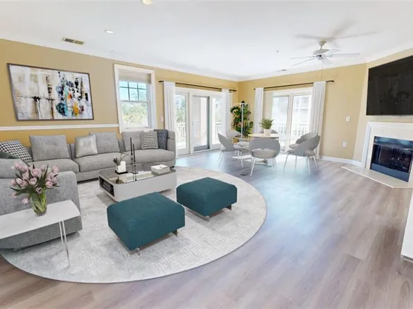 301 Brooke Ave APT 105, Norfolk, VA 23510