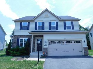 10619 Long Leaf Ln, Waldorf, MD 20603