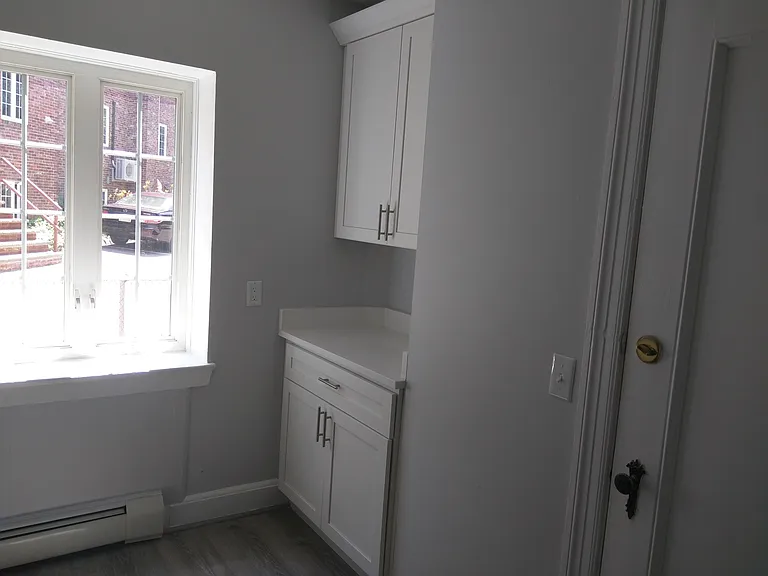 14 Mount Ida St #3 — Photo 3
