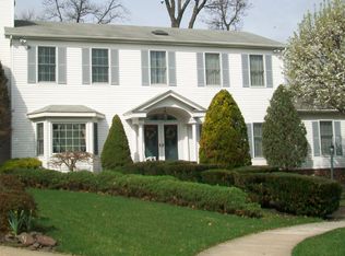 73 Morris Ct, Sayreville, NJ 08872