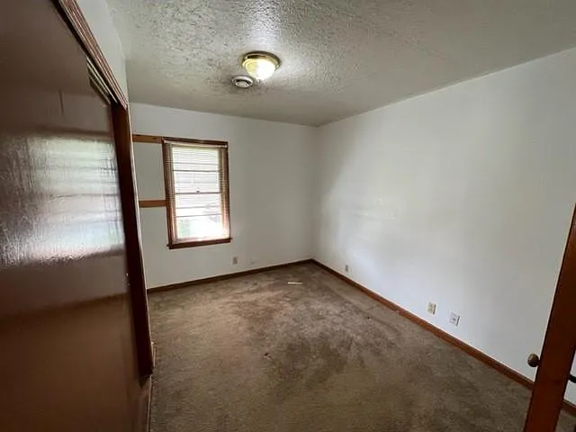 2 bed, 768 sqft, $995 — Photo 4