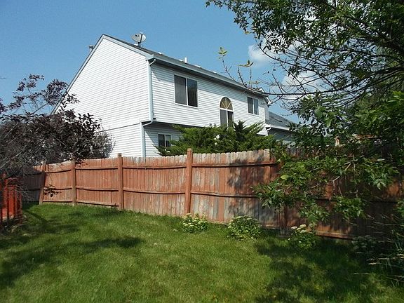 5th image of 73 E Rosewood Ln