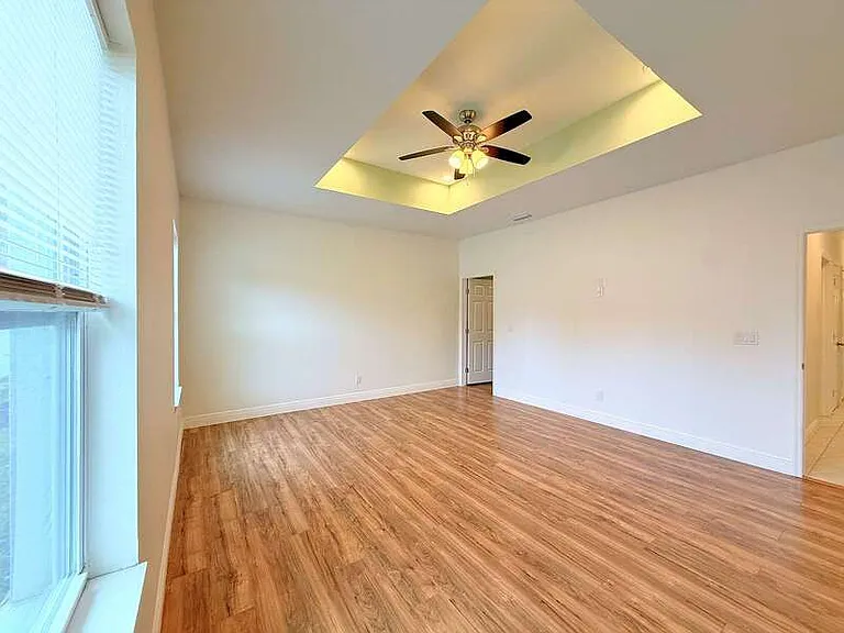 6690 54th Ave N — Photo 23