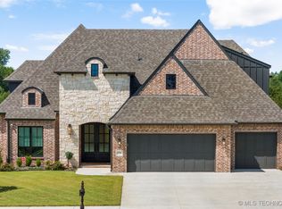 12516 S Darlington Ave, Bixby, OK 74008