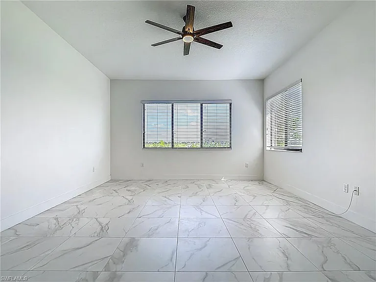 4815 Frattina St — Photo 13