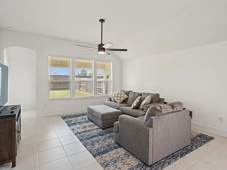 14506 Clementine Hall Dr — Photo 18