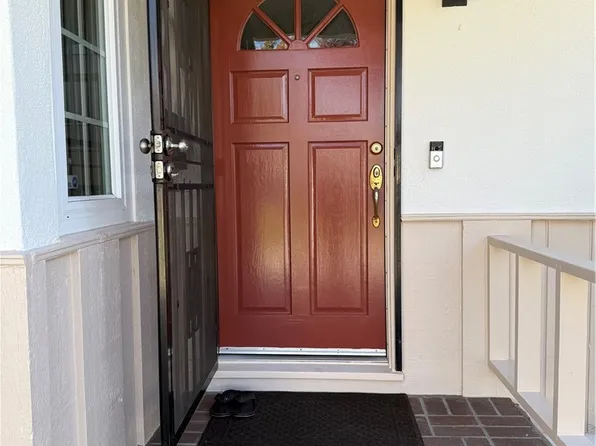 846 Amber Ct, Upland, CA 91786