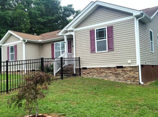 385 Pinehurst Ave, Carthage, NC 28327