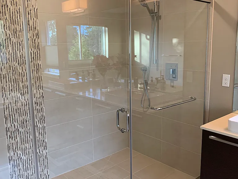 16410 SE 46th Ct — Photo 17