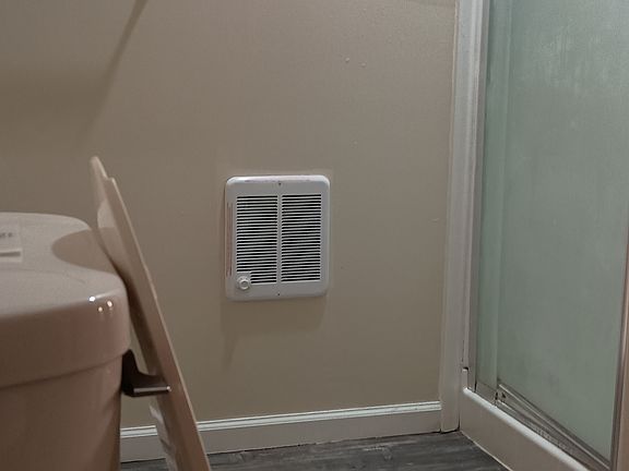4th image of 100 NE 2nd St APT 1