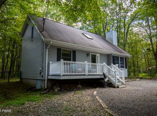 117 Franklin Dr., Lords Valley, PA 18428