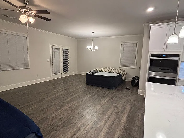 706 Broken Arrow — Photo 4