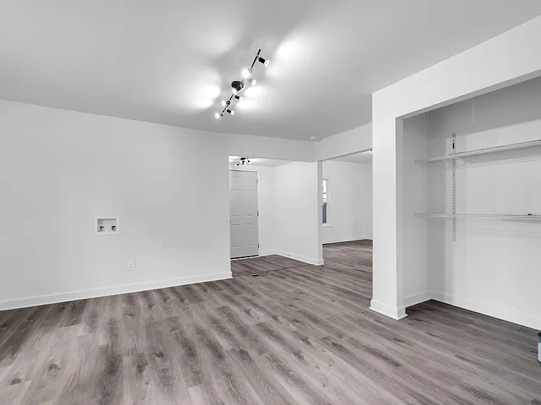158 Seay St — Photo 5