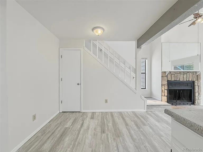 942 S Dearborn Way #10 — Photo 10