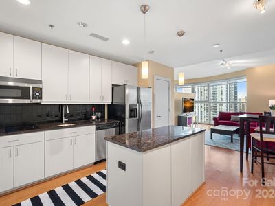 333 W Trade St Unit 1410, Charlotte, NC, 28202