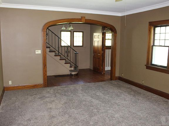 4th image of 410 North St