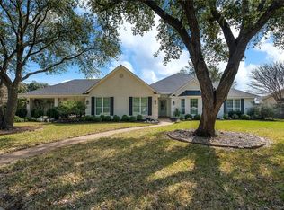 730 Harvest Ln, Mc Gregor, TX 76657