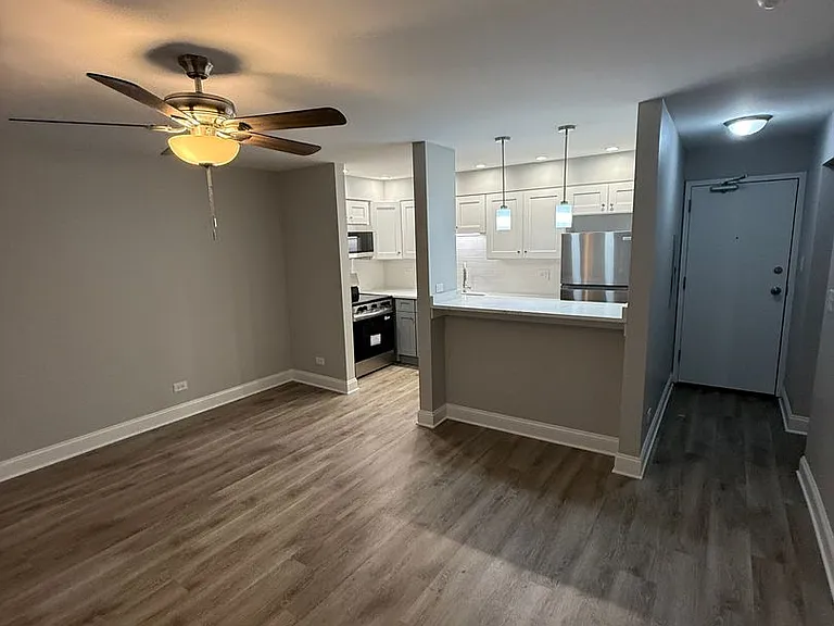 744 W Gordon Terrace — Photo 11