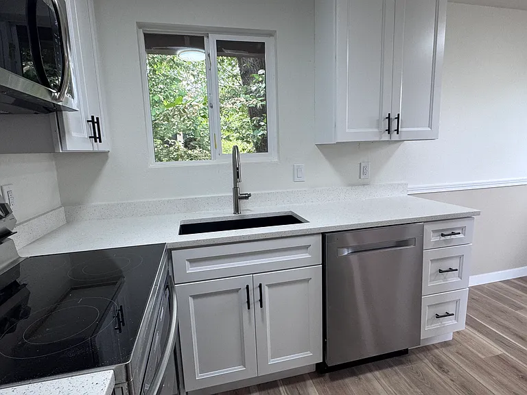 3015-3021 SE 6th Ave #4 — Photo 8