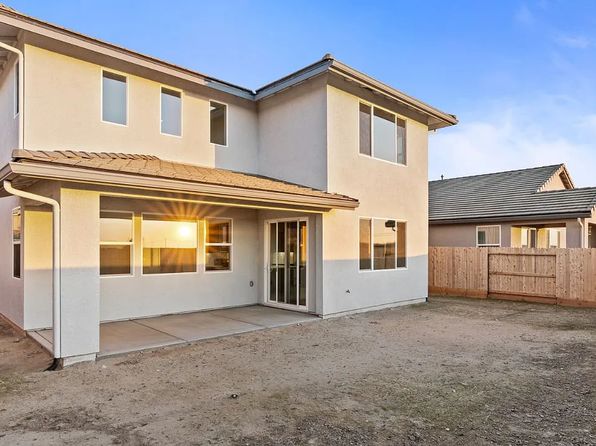 762 S Kandarian Ave, Fowler, CA 93625