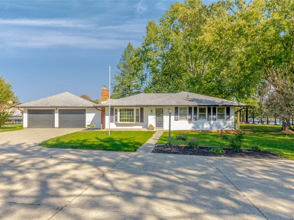 198 Lakengren Dr, Eaton, OH 45320