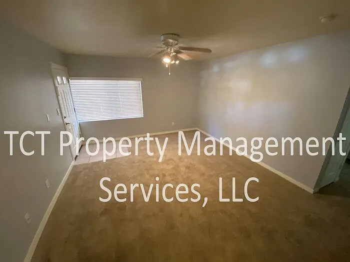 2 bed, 2.0 bath, 824 sqft, $1,050 — Photo 3